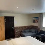 Hotel (adults Only) 3*