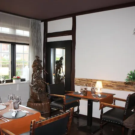 מלון (adults Only)