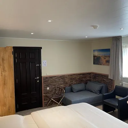 Szálloda (adults Only) 3*