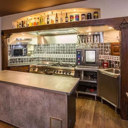 (adults Only) ווסטנדה